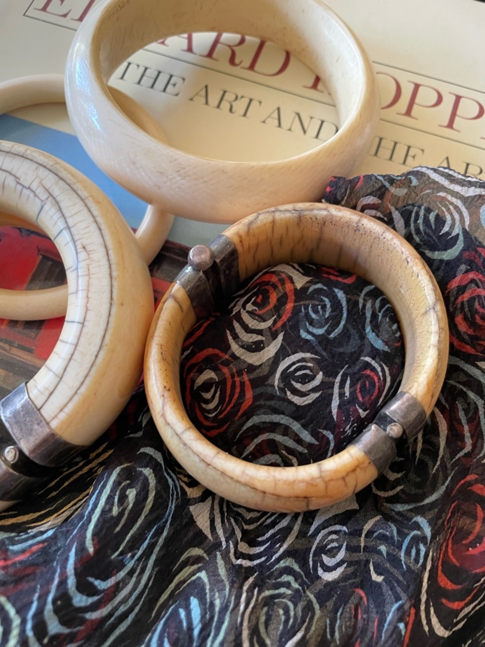 Ivory-Tone Wooden Bangle Bracelet Set